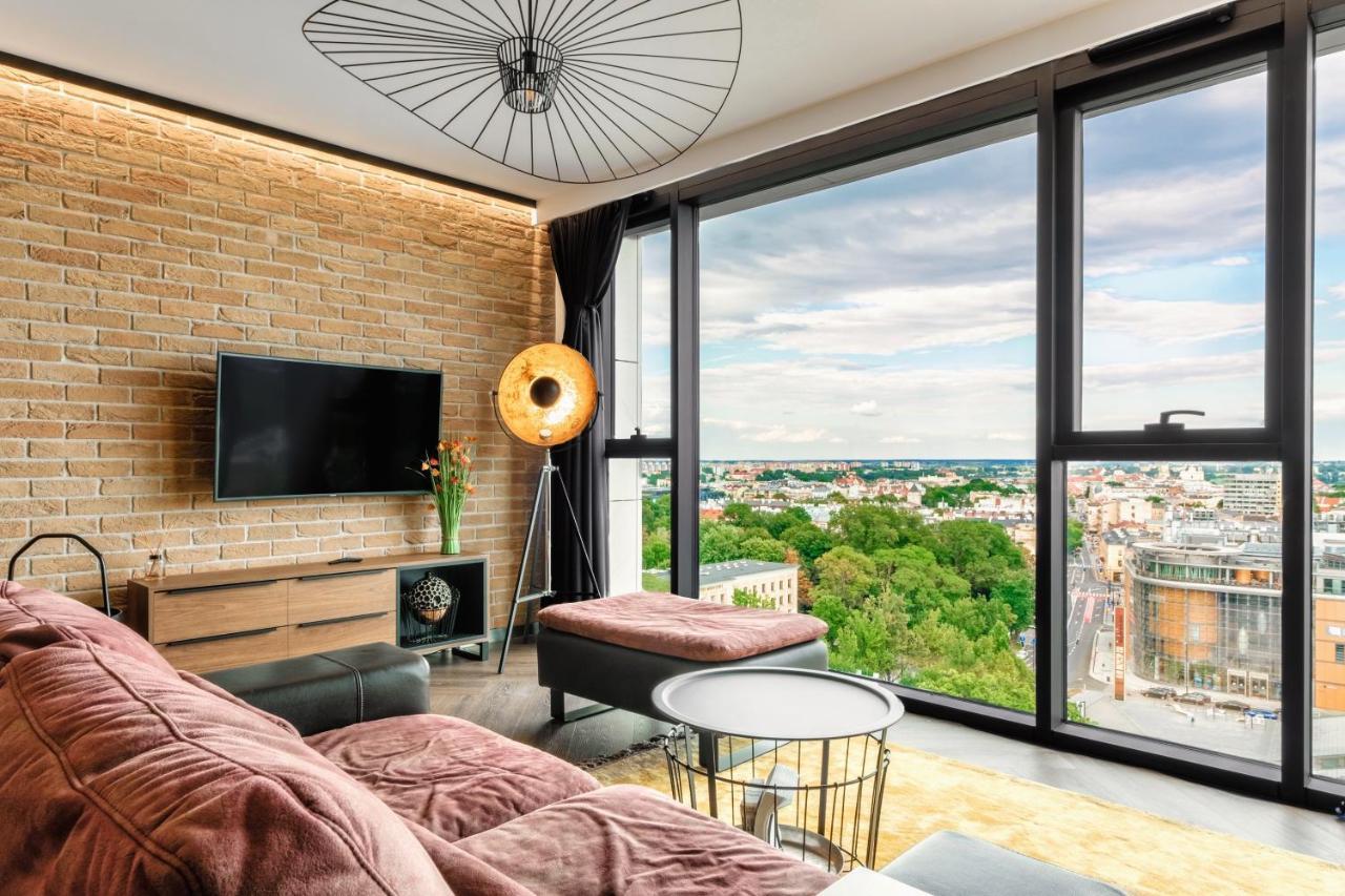 Skyview Suite - Niepowtarzalny Widok I Basen Lublin Exteriör bild